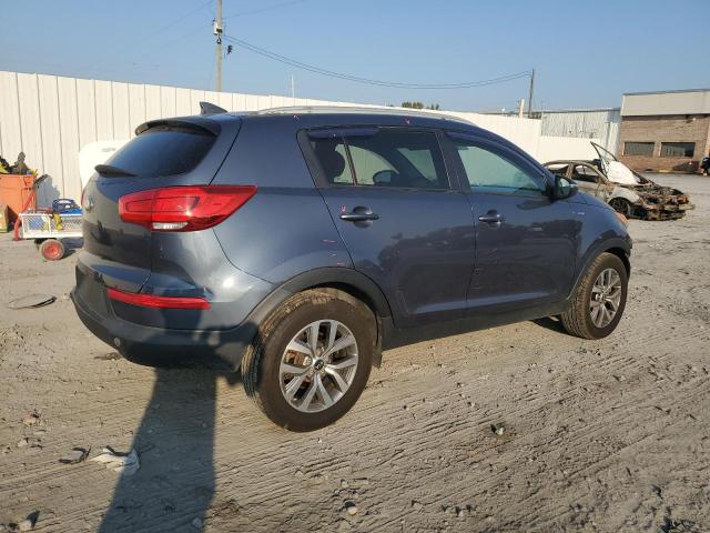 VIN KNDPBCAC8F7767792 2015 KIA Sportage, LX no.3