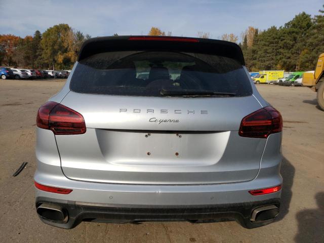 VIN WP1AA2A25GLA10138 2016 PORSCHE CAYENNE no.6