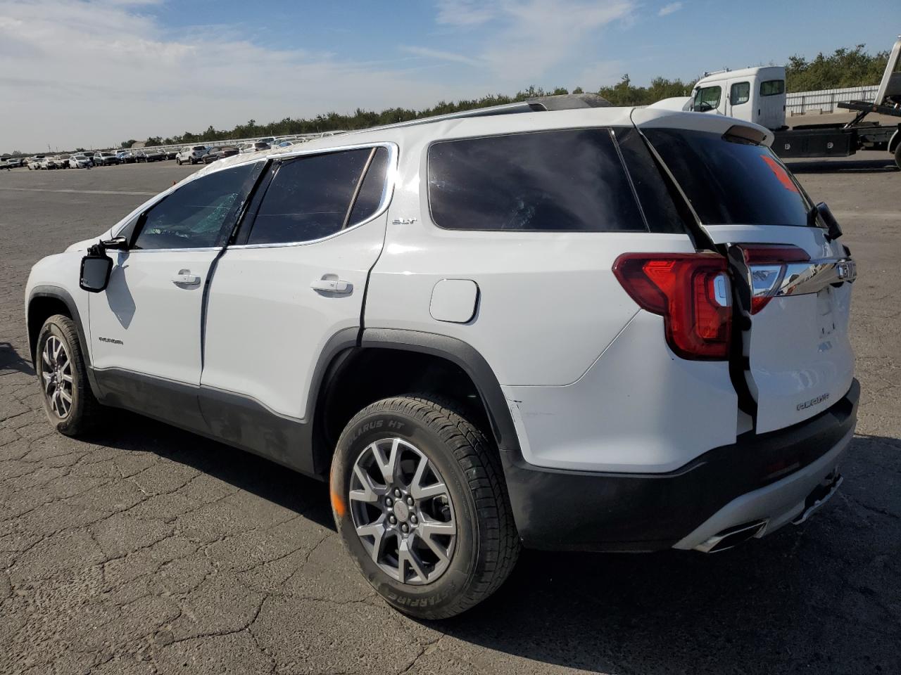 Lot #2986276199 2020 GMC ACADIA SLT