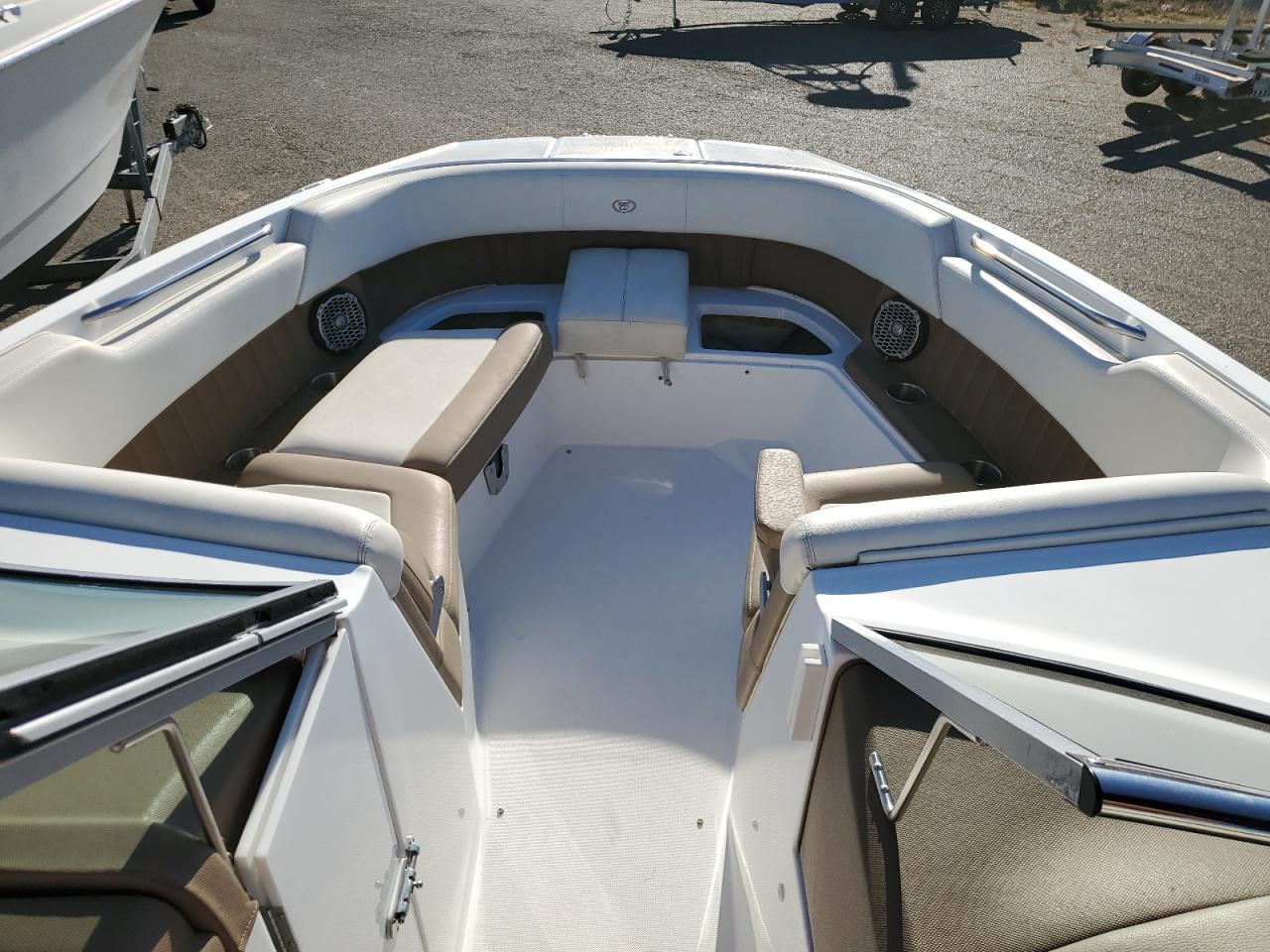 Lot #2907308972 2014 COBL BOAT