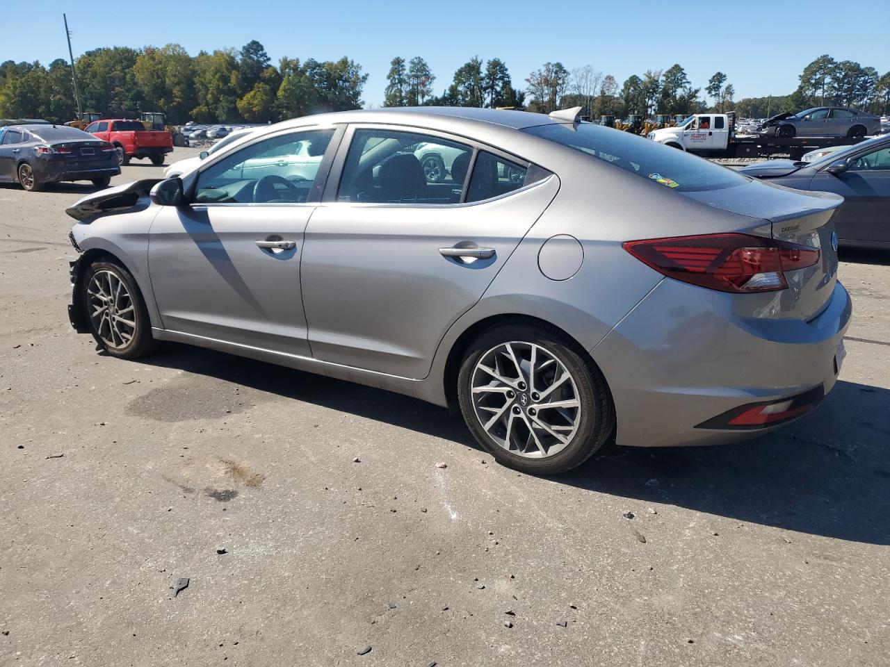 Lot #2935907801 2020 HYUNDAI ELANTRA SE