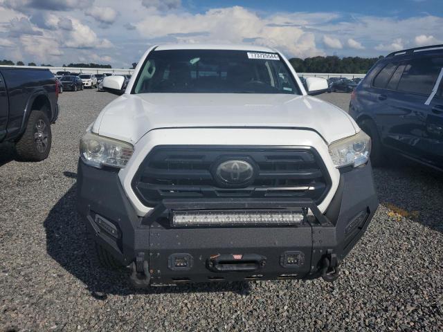 VIN 5TFAX5GNXJX125899 2018 Toyota Tacoma, Double Cab no.5