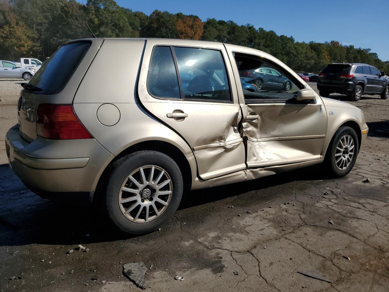 Lot #2955231535 2004 VOLKSWAGEN GOLF GLS T