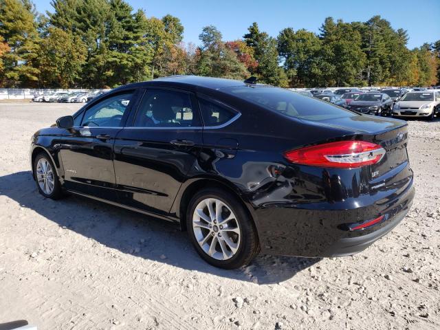 VIN 3FA6P0LU2KR156828 2019 Ford Fusion, SE no.2