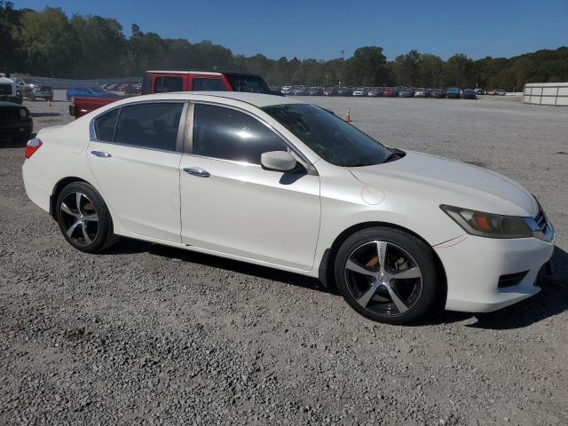 VIN 1HGCR2F33FA030405 2015 Honda Accord, LX no.4