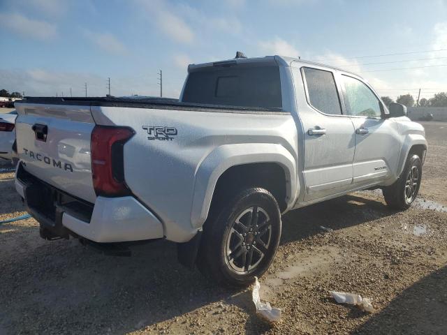 VIN 3TYLB5JN3RT041865 2024 Toyota Tacoma, Double Cab no.3