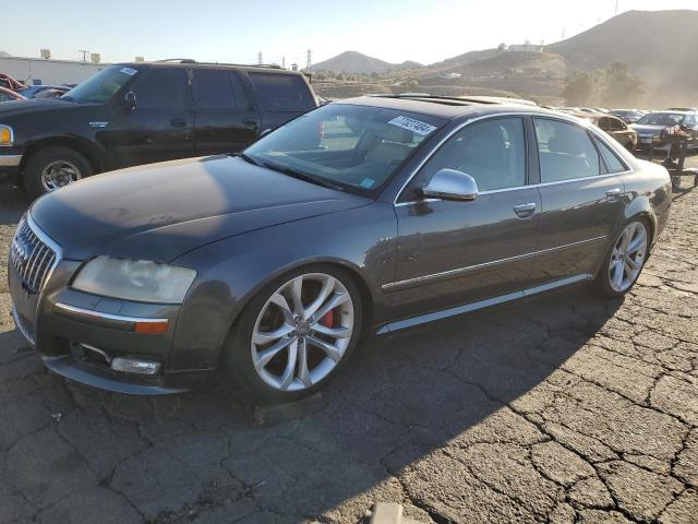 AUDI S8 QUATTRO