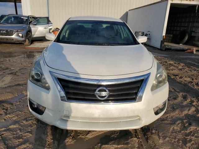 VIN 1N4AL3AP8FC210013 2015 NISSAN ALTIMA no.5