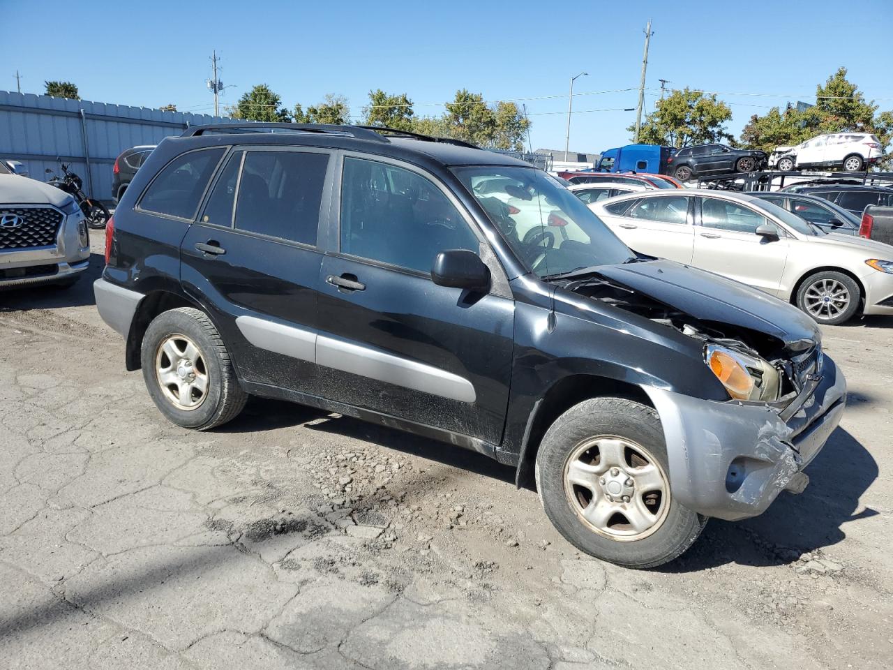 Lot #2924010300 2004 TOYOTA RAV4