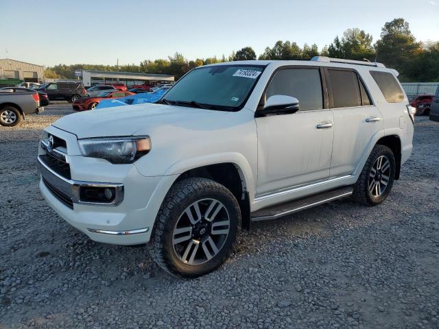 2019 TOYOTA 4RUNNER SR - JTEBU5JR8K5706626