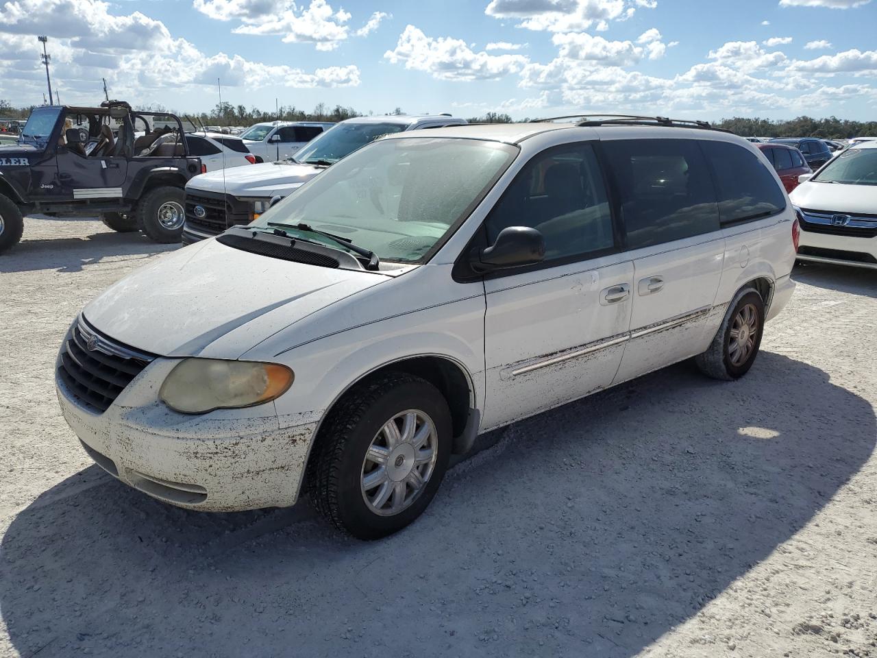  Salvage Chrysler Minivan