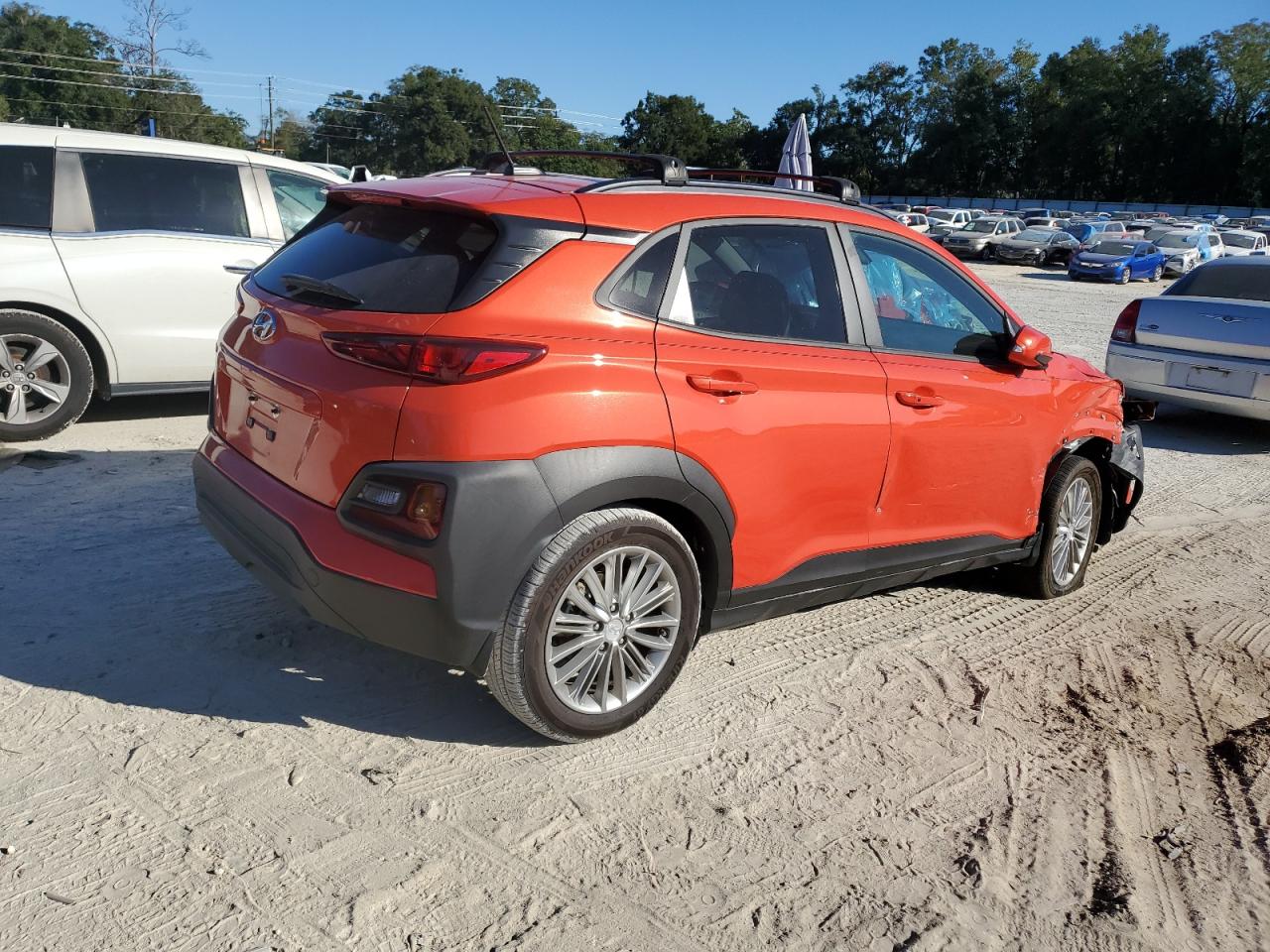 Lot #2986782234 2020 HYUNDAI KONA SEL