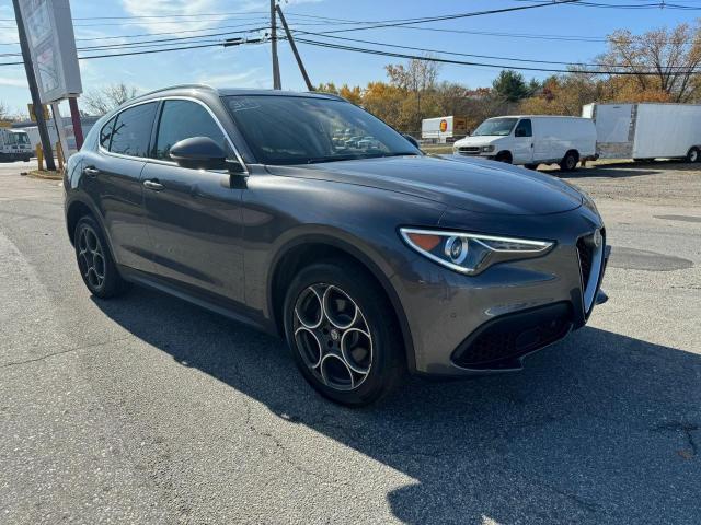 VIN ZASFAKBN5J7B81527 2018 Alfa Romeo Stelvio, TI no.1