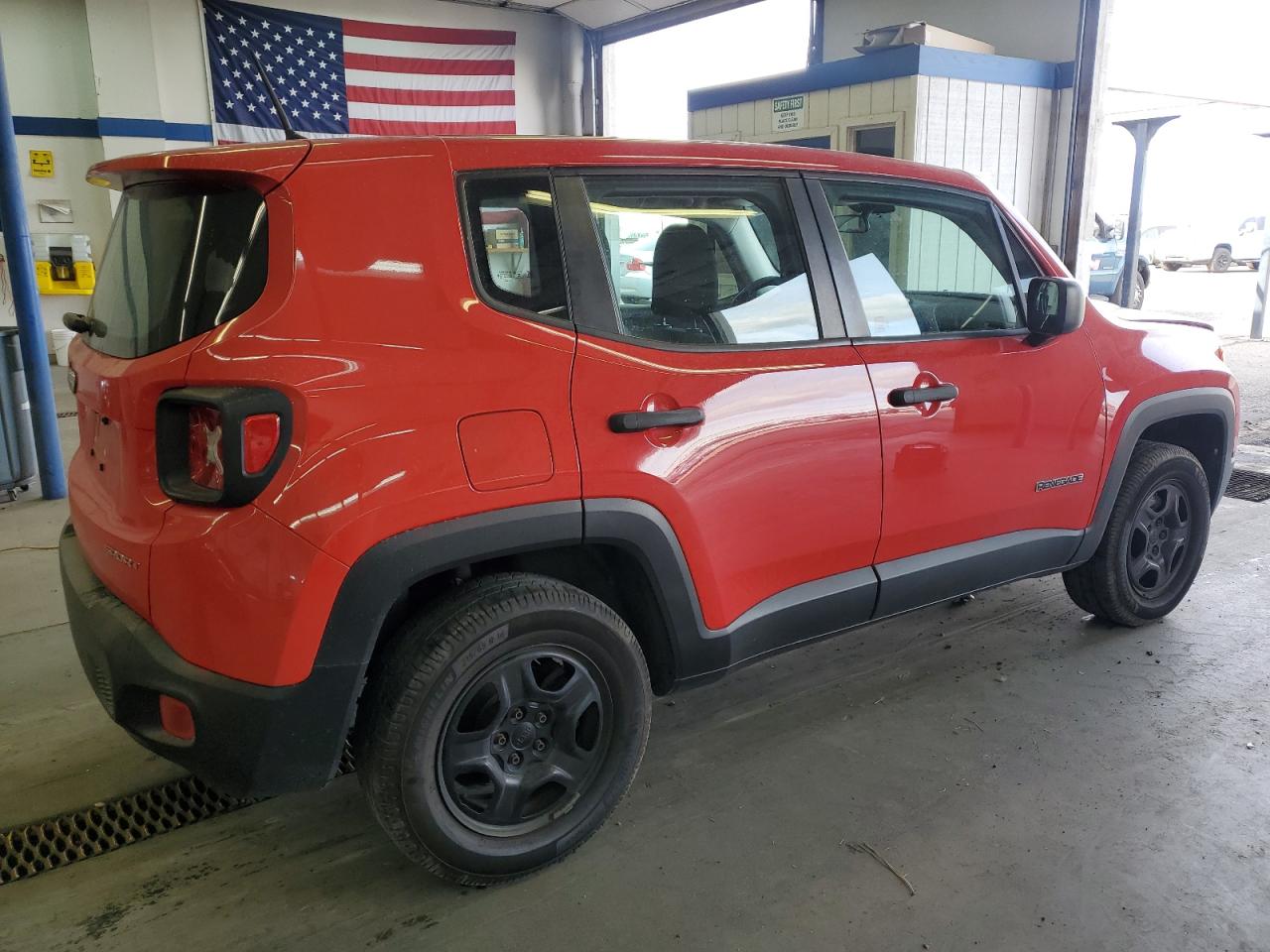 Lot #2940934575 2015 JEEP RENEGADE S