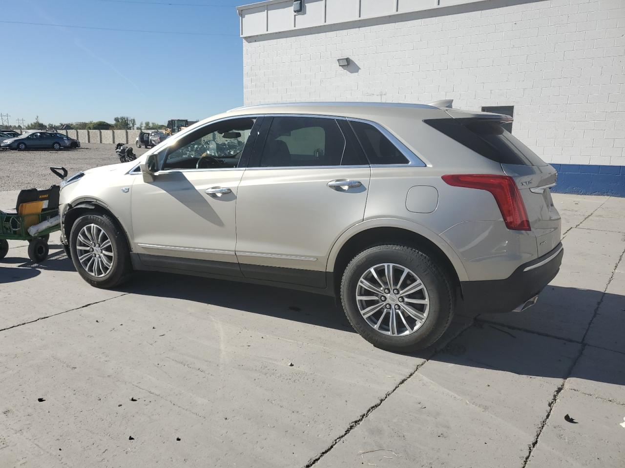 Lot #2905313512 2017 CADILLAC XT5 LUXURY