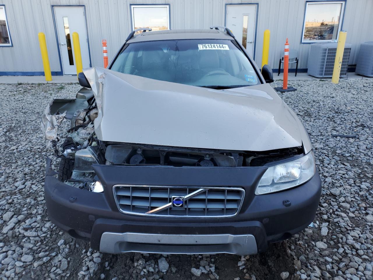 Lot #2991946154 2005 VOLVO XC70