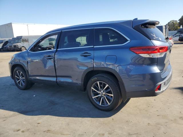 VIN 5TDJGRFH0KS054500 2019 Toyota Highlander, Hybrid no.2