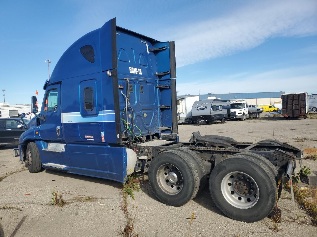 Lot #2893239680 2016 FREIGHTLINER CASCADIA 1