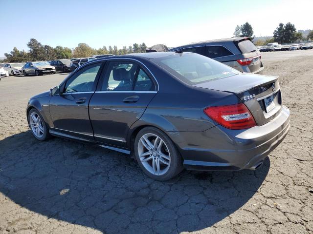 MERCEDES-BENZ C 250 2014 gray  gas WDDGF4HB3ER306452 photo #3