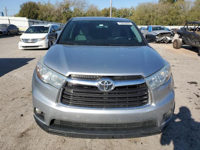 VIN 5TDZKRFH5FS049669 2015 Toyota Highlander, LE no.5