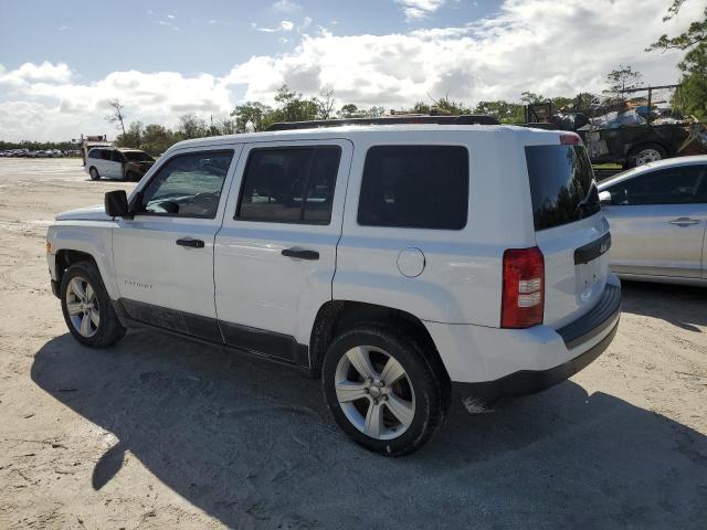 VIN 1C4NJPBBXED758941 2014 Jeep Patriot, Sport no.2