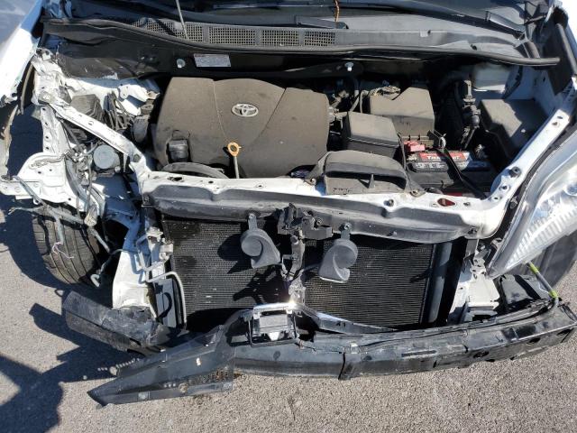 2018 TOYOTA SIENNA LE - 5TDKZ3DC4JS904579