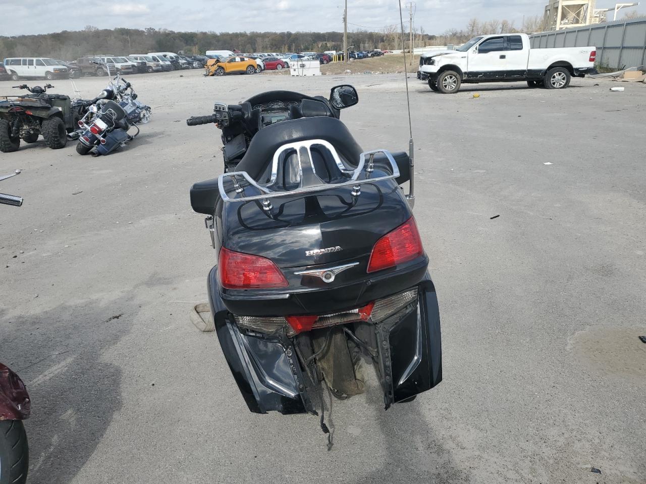 Lot #2962847157 2012 HONDA GL1800