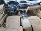 BMW 320 I photo