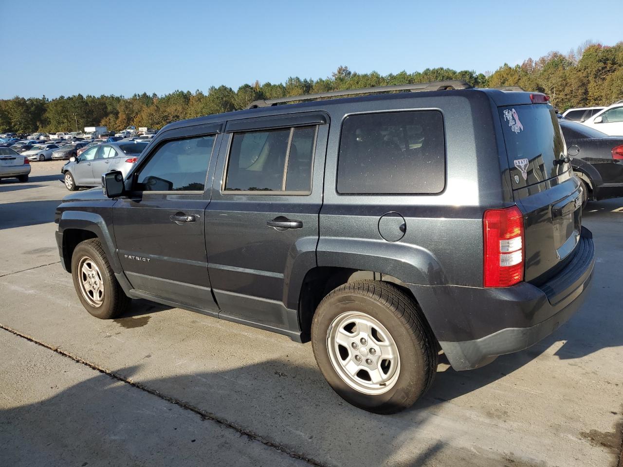 Lot #2993914316 2015 JEEP PATRIOT SP