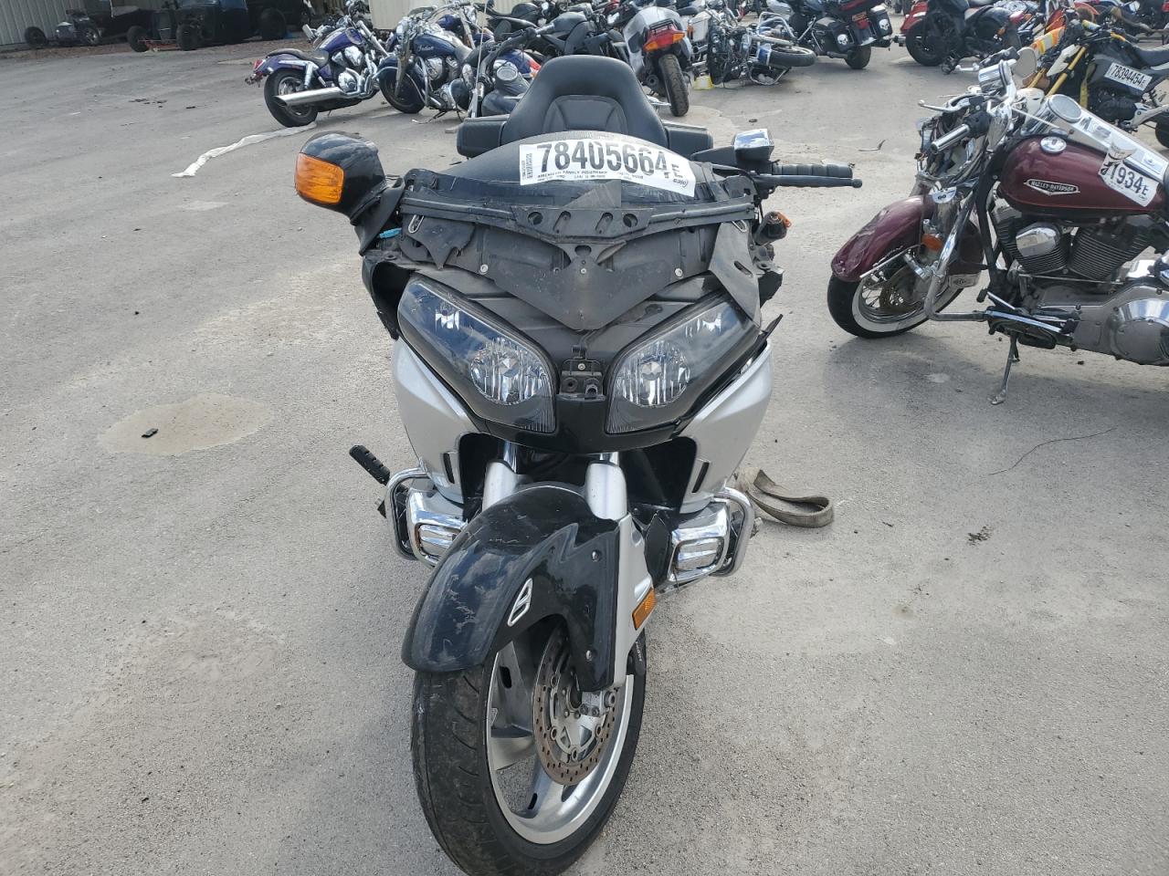 Lot #2962847157 2012 HONDA GL1800