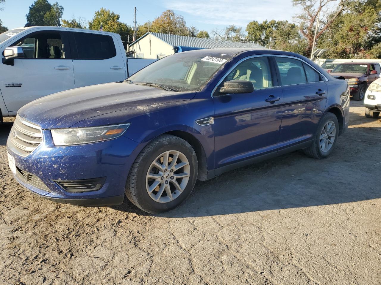 FORD TAURUS SE