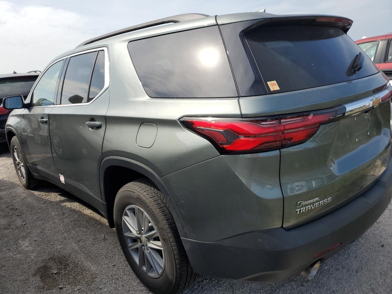 CHEVROLET TRAVERSE L 2022 green  gas 1GNERGKWXNJ166251 photo #3