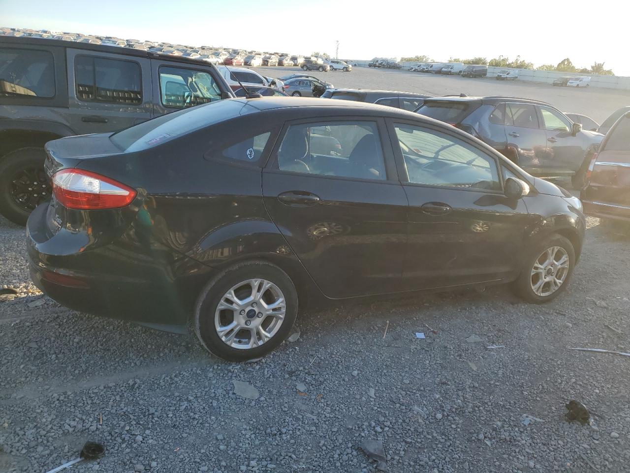 Lot #2925984774 2015 FORD FIESTA SE