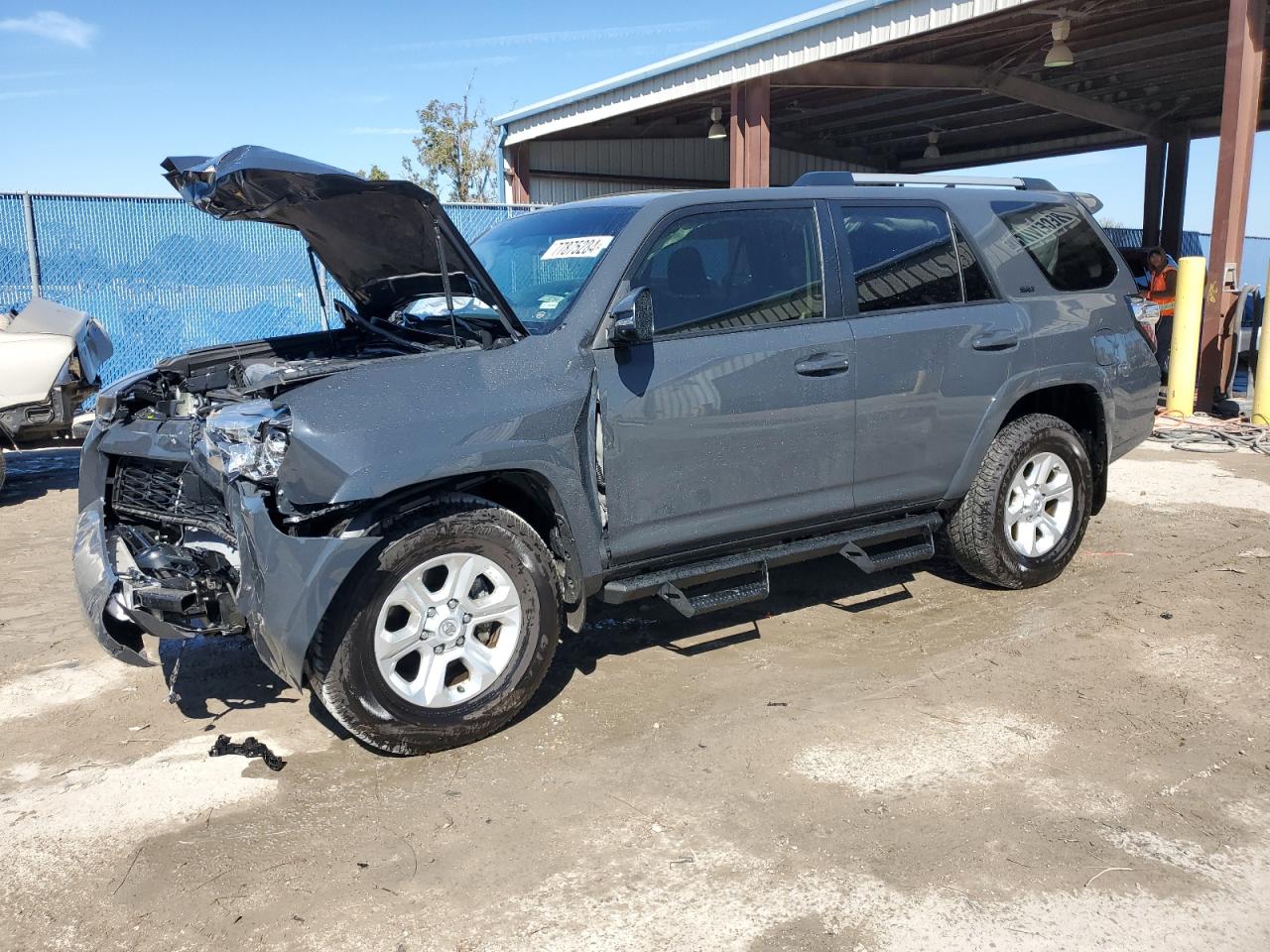 Lot #2989157950 2024 TOYOTA 4RUNNER SR