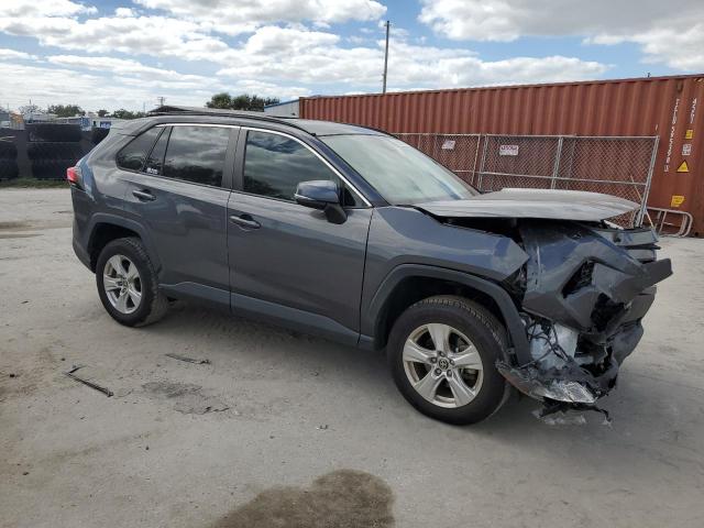 VIN 2T3W1RFV0MW143434 2021 Toyota RAV4, Xle no.4