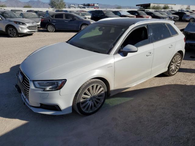 WAUUPBFF4HA111853 Audi A3 E-tron Premium 2017