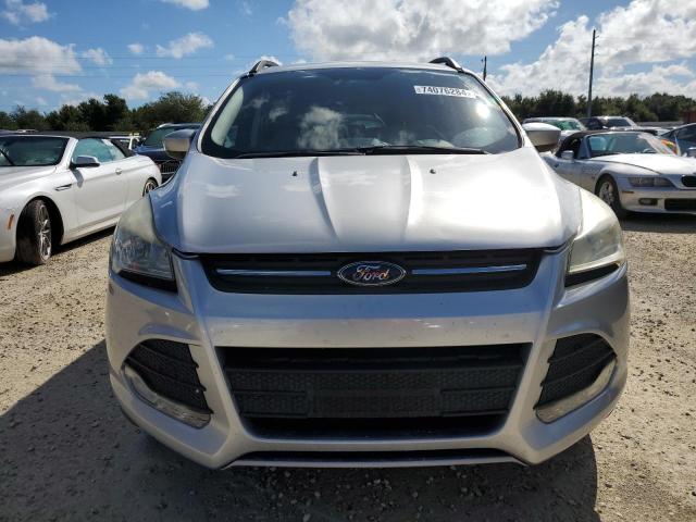 VIN 1FMCU0GX5GUC19054 2016 Ford Escape, SE no.5