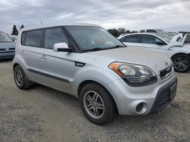 VIN KNDJT2A59D7772477 2013 KIA Soul no.4