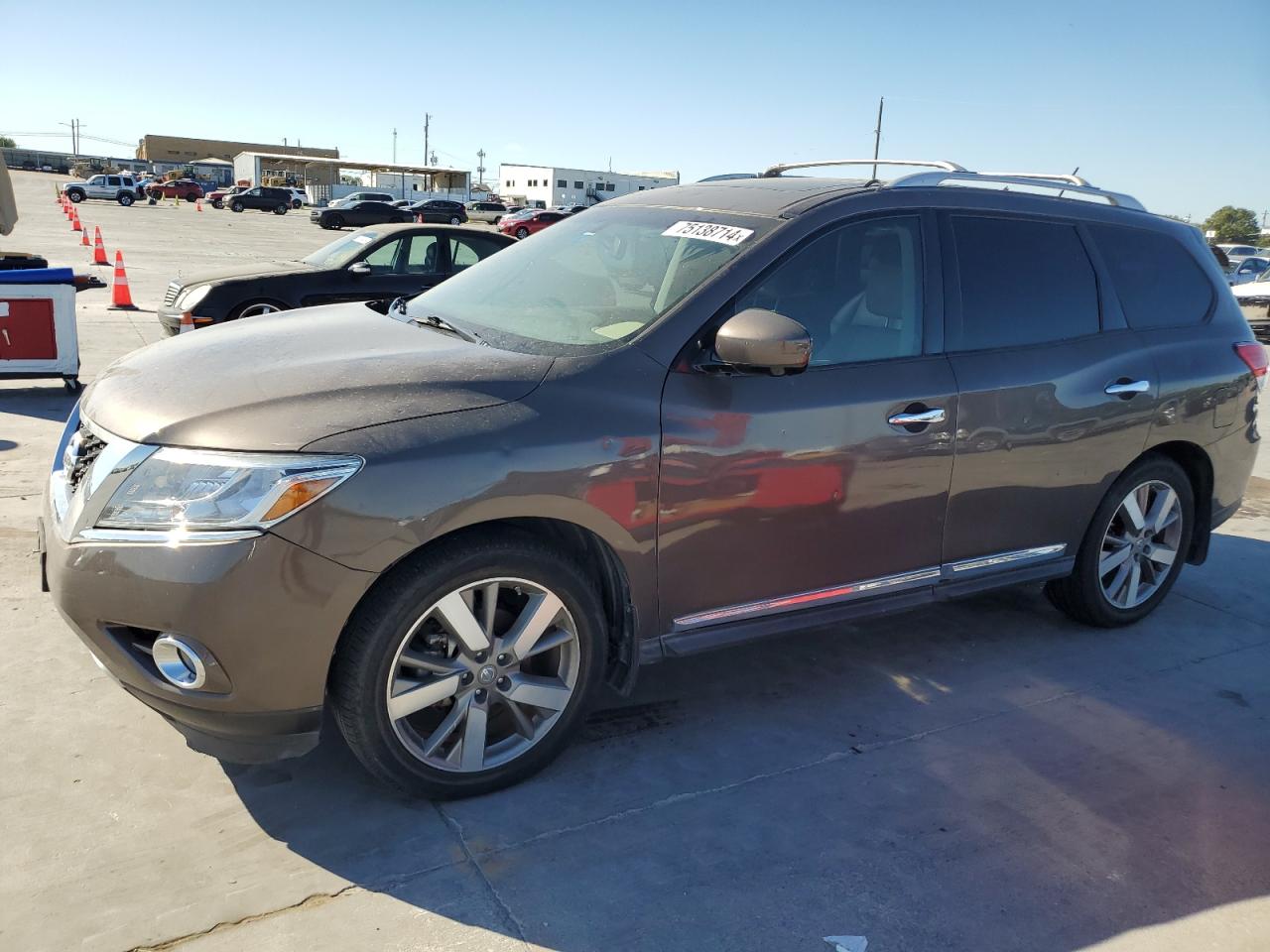 Nissan Pathfinder 2015 Wagon Body Style