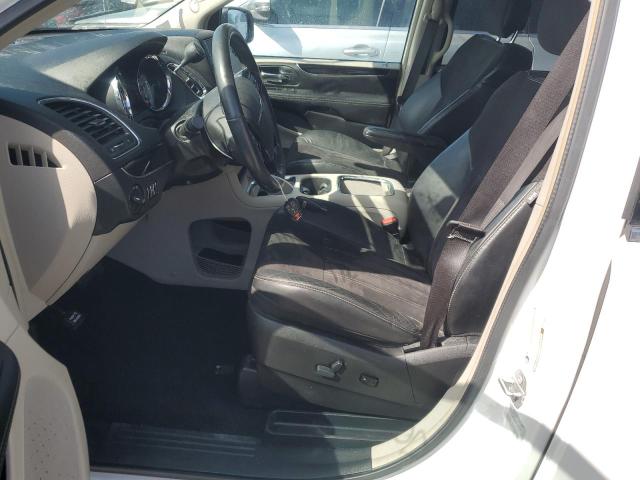 2016 CHRYSLER TOWN & COU - 2C4RC1JG9GR113865