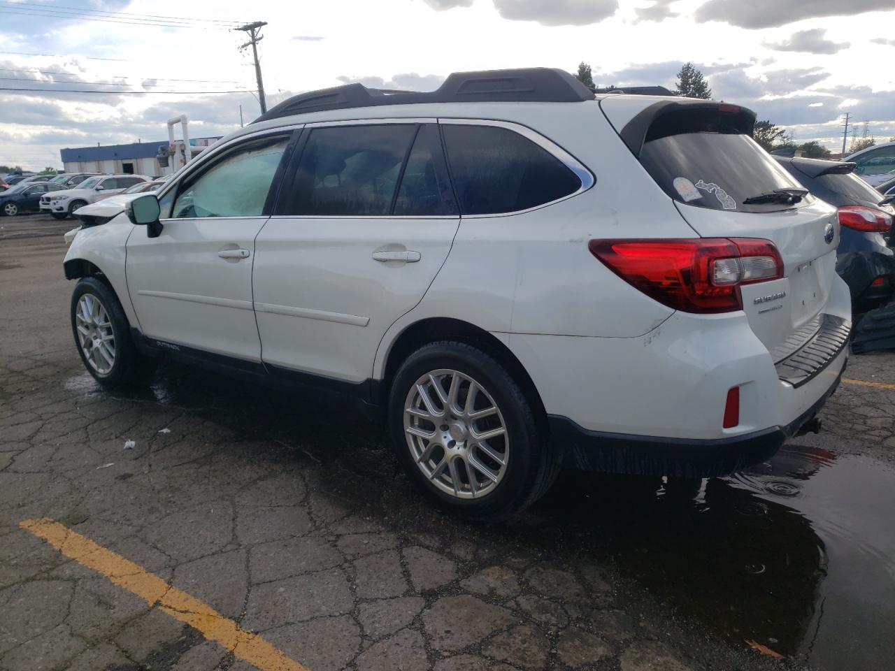 Lot #2979366615 2015 SUBARU OUTBACK 2.