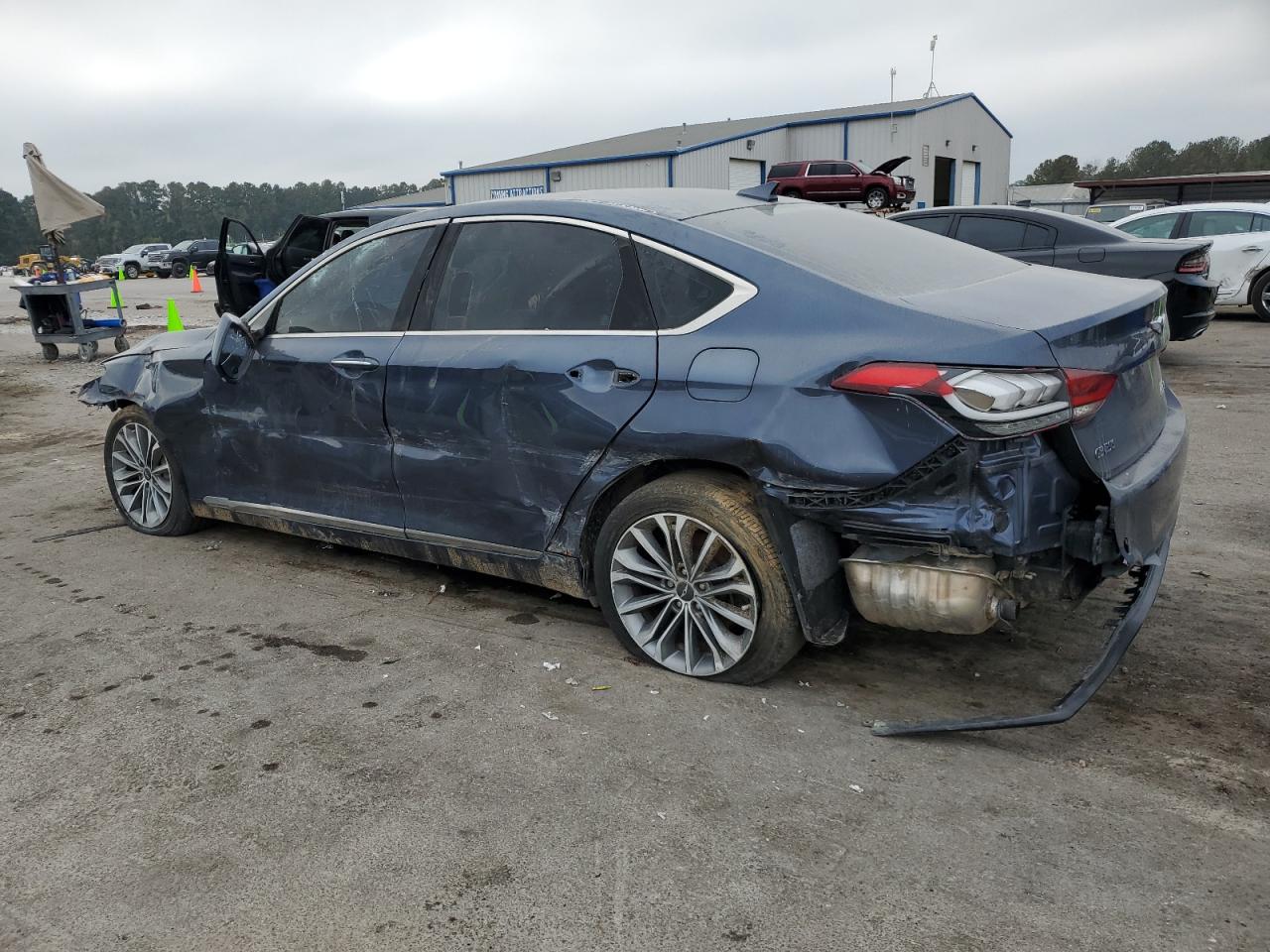 Lot #2978942641 2016 HYUNDAI GENESIS 3.