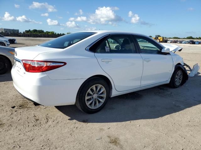 Vin: 4t1bf1fk5hu419726, lot: 77715884, toyota camry le 20173