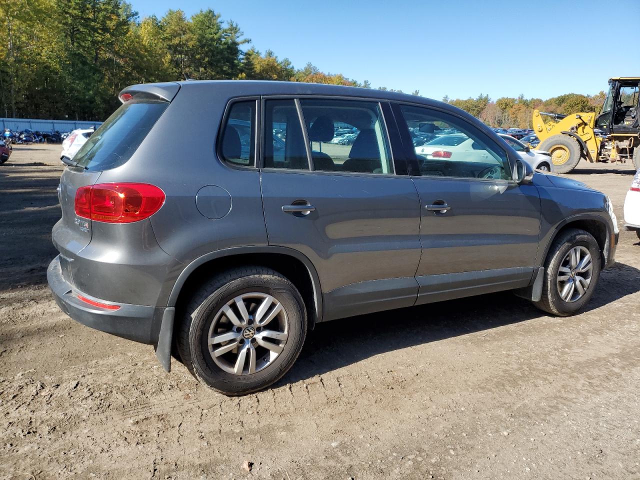 Lot #2959935308 2014 VOLKSWAGEN TIGUAN S