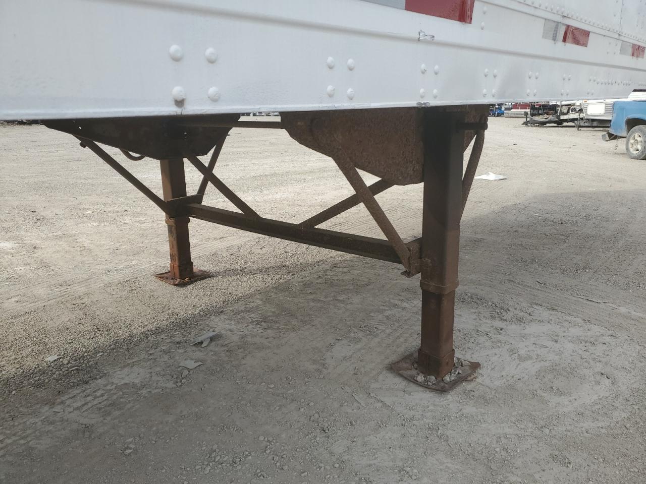 Lot #2945540076 1998 TRAIL KING TRAILER