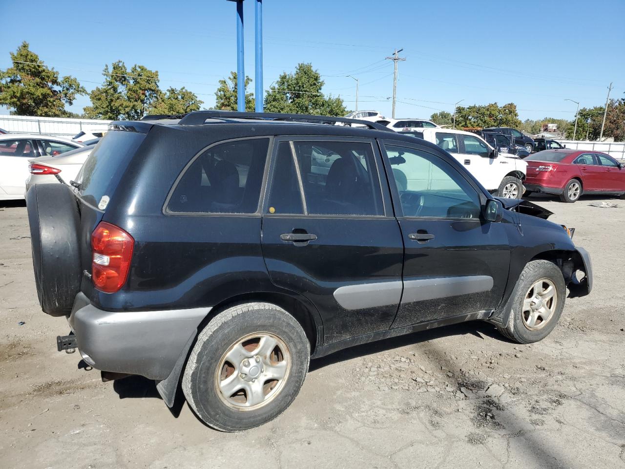 Lot #2924010300 2004 TOYOTA RAV4