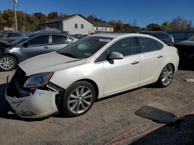 VIN 1G4PP5SK8D4188766 2013 Buick Verano no.1