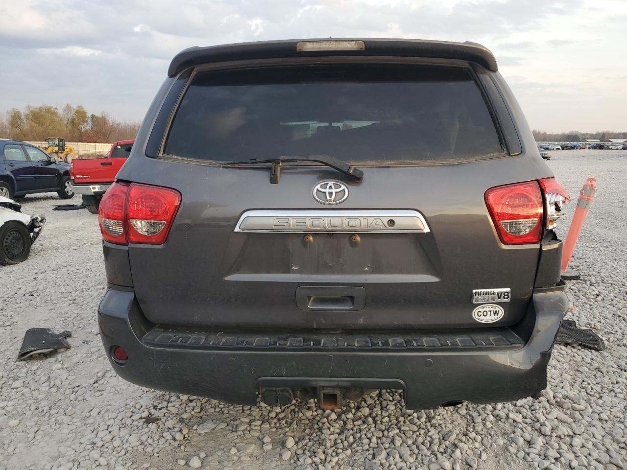 Lot #2996504800 2011 TOYOTA SEQUOIA PL