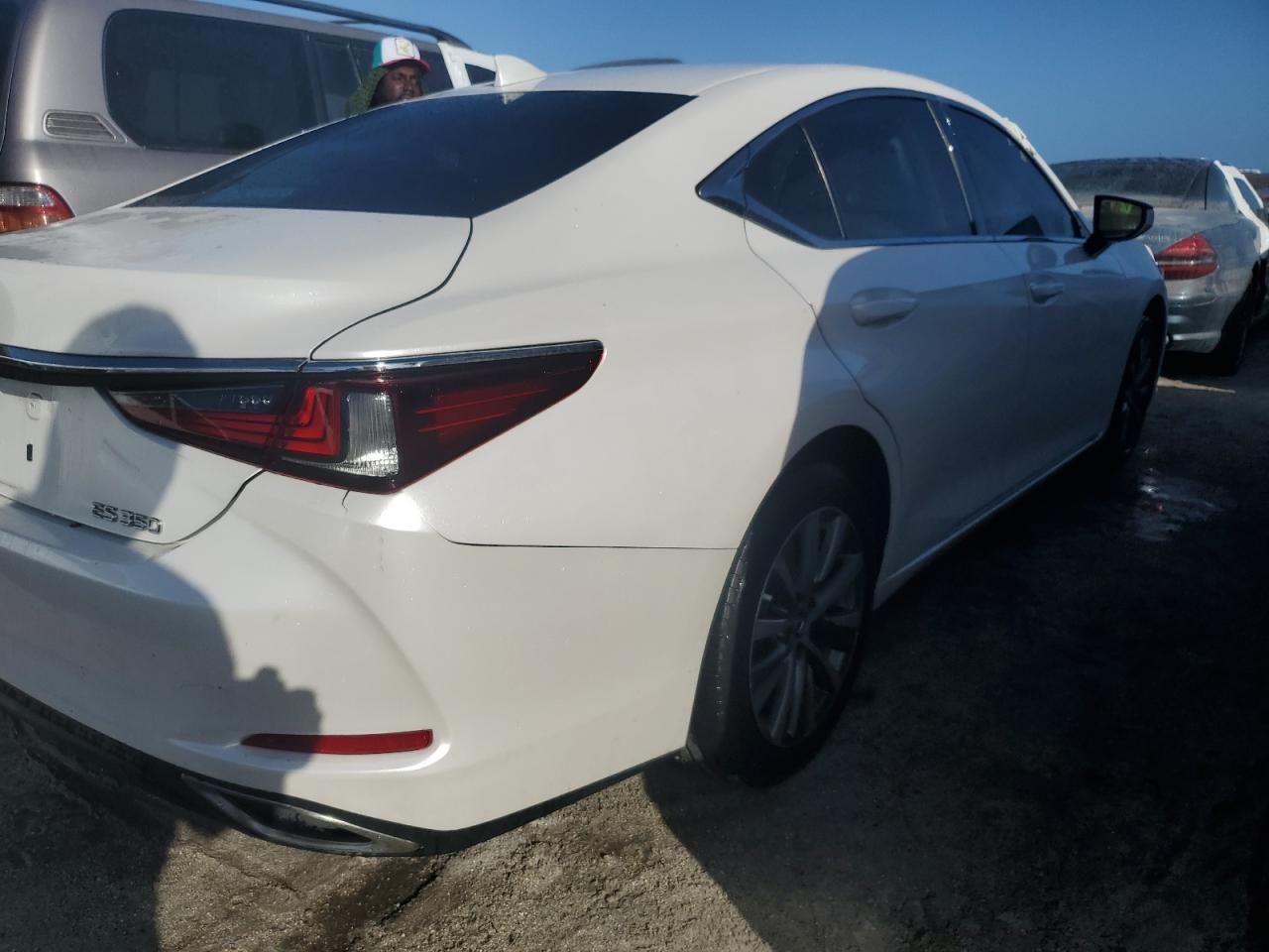 Lot #2988142989 2020 LEXUS ES 350 BAS