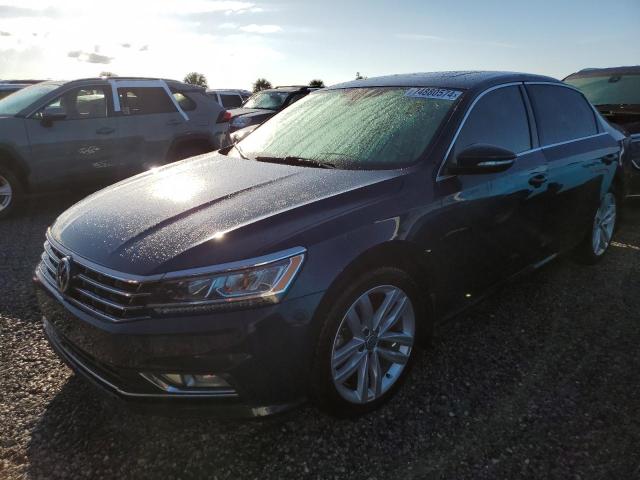 2018 Volkswagen Passat, SE